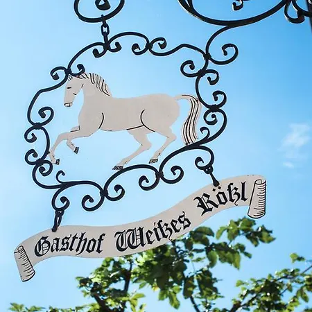 Weisses Roessl, In Der Wachau 4*