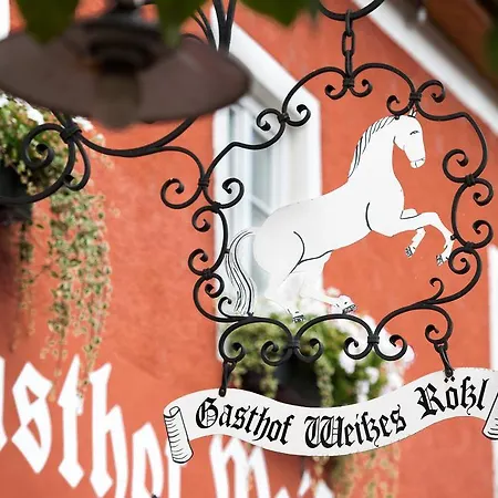 Weisses Roessl, In Der Wachau Mühldorf