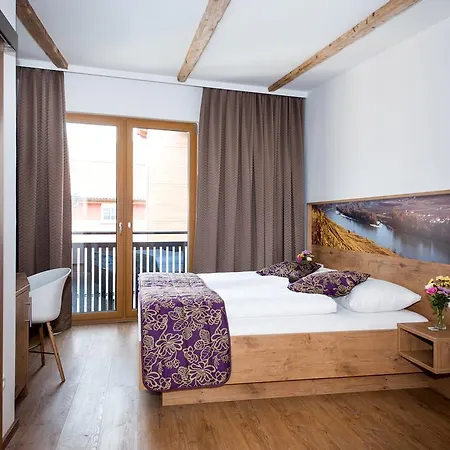 Zajazd Weisses Roessl, In Der Wachau Mühldorf